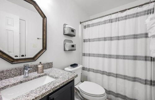 DT/2 Spacious 3BR Suites/FreeParking/SelfCheckin - Foto 12