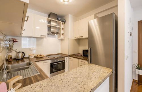 Three Lions Apartment - Photo 15