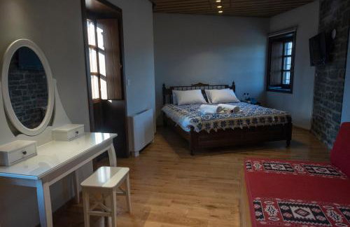 Tis Ouranias - Foto 22