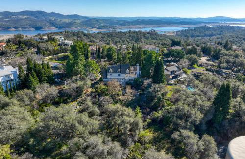 Vista De Lago Retreat Luxury Mansion with Pool and Theater - Foto 37