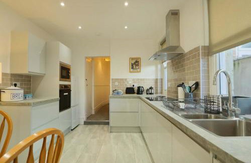 Hotwells spacious flat sleeps three - Foto 14