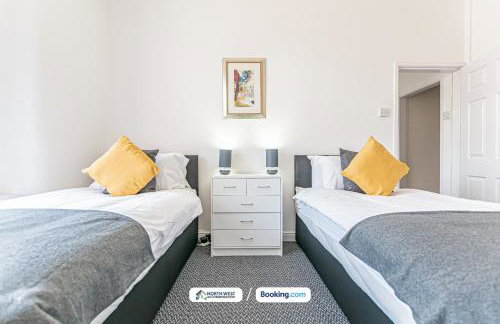 Modern 3BR House in Ince Ideal for Contractors & Long Stays - Foto 2