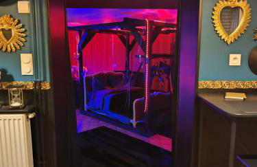 Love Room - Le Donjon des désirs - Foto 8