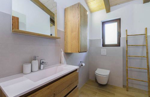 Villa David - luxurious secluded villa with a heated pool - Foto 19