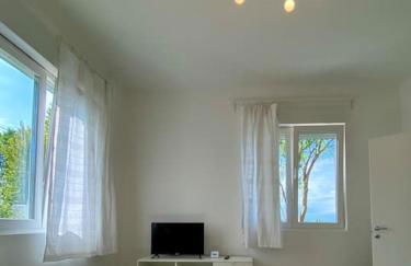 Casa del Salice Lagoon View with Garden - Photo 11