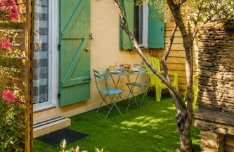 L'Isle-sur-la-Sorgue - Gîte de l'Olivier classé, climatisé, jardin, parking gratuit, centre-ville à 5 min à pied - Photo 1