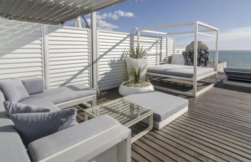 Duplex vistas mar con piscina - Photo 27