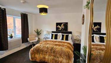 Deluxe Town Centre Studio Stevenage - Foto 1