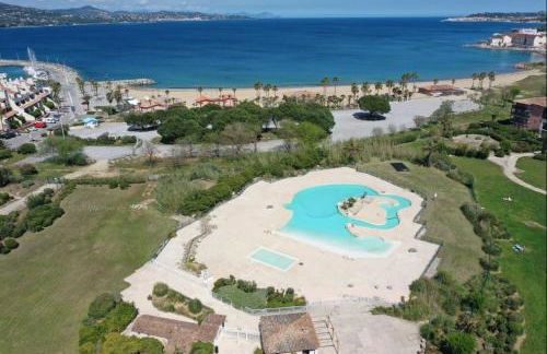 Appartement neuf climatisé - vue mer Saint-Tropez - 50m plage et port - piscine - Foto 37