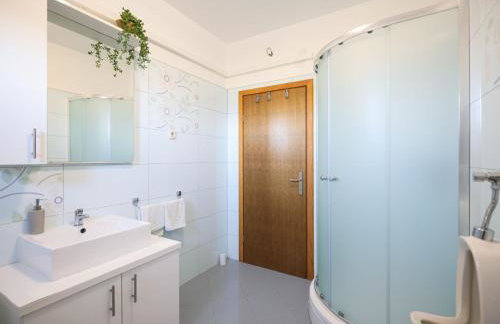 Holiday Home in Prkos With Private Pool - Foto 62