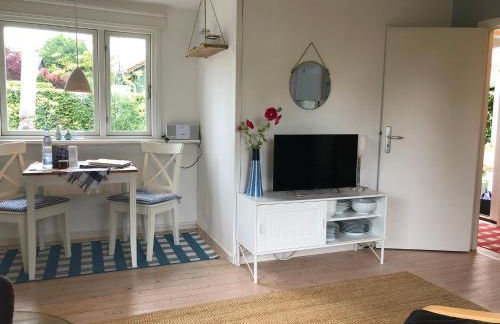 Blaue Pause - Hygge-Häuschen mit Garten und Kamin - Foto 6