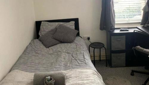 Cosy 2 Bed House - Sleeps 3 Parking & Garden - Foto 4