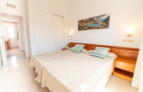 Aparthotel Ciudad Laurel - Photo 6