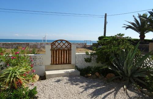 Villa at seafront with private garden-655 - Foto 24