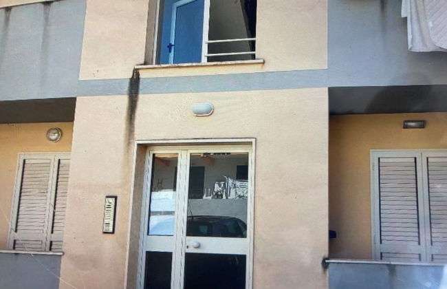 Quaint Little apt for 4 With Pool - Foto 22