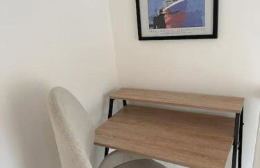 The Blue house on the wall - Foto 26