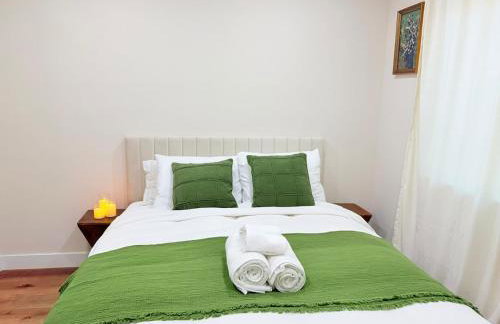 Minutes to ONT Airport And Entire Home With Billiards - Foto 71