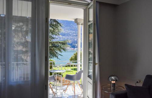 Beautiful apartment on the lake, pool & parking - Nr 124 - Photo 21