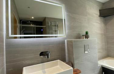 Gulland 4 Bed Sleeps 8 with Hot tub - Foto 27