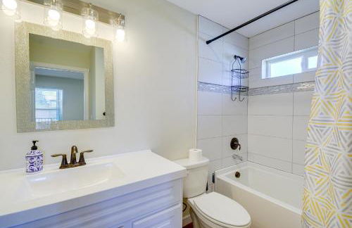 Westport Vacation Rental with Private Hot Tub! - Foto 18