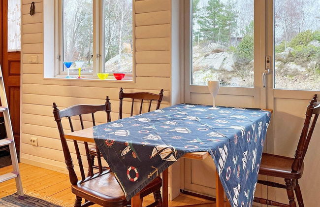 4 Person Holiday Home in Kullavik - Photo 14