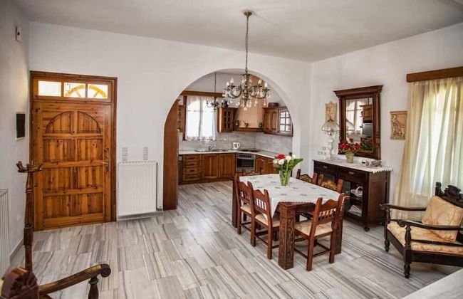 Petrinos Milos - Foto 8