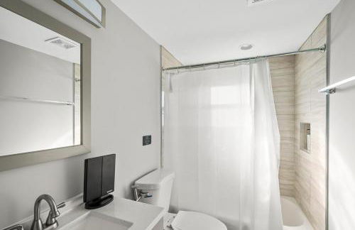 5 BR Stay Near Northwest Stadium for March 29 COL vs FRA - Foto 16