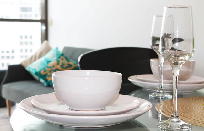 2BR Food Drink Hub Pool 2 Cars Gym Rooftop - Foto 13