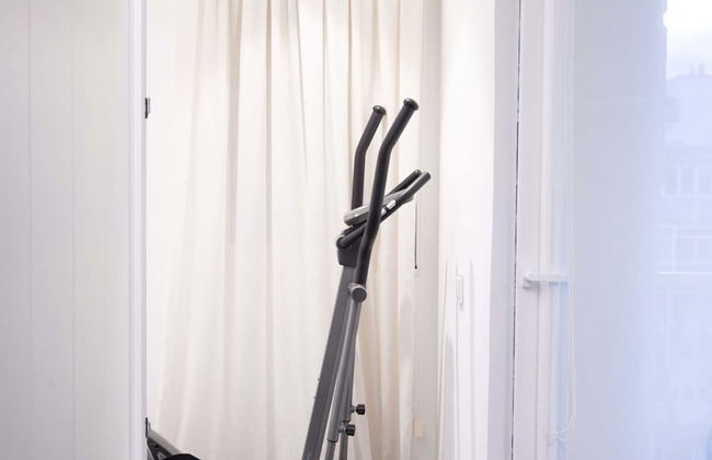 Ampersand - Bright 2-bedroom Apartment - Photo 10