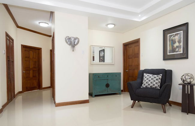 Luxury 3 Level Town House - Foto 23