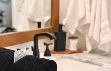 Hillside Haven - Boutique Spanish Escape - Foto 24