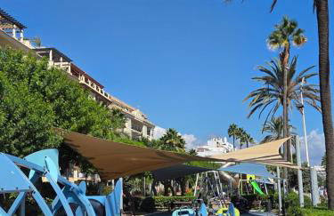 Sea View Penthouse Apartment with Hot Tub - Casa Bella Vista, Buenas Noches , Estepona - Photo 64