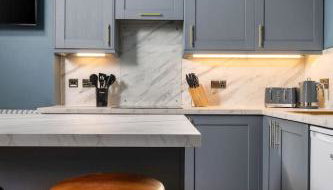 Modern 1-Bed Retreat by Stirling Train Station - Foto 2