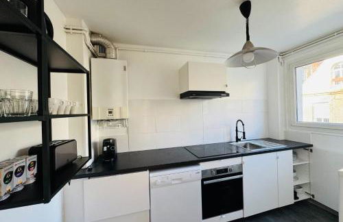 5-room apartment in the heart of the city center - Photo 8