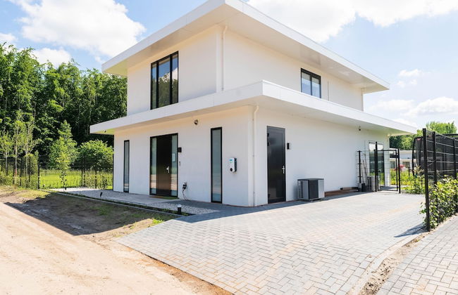 Lakeside Home With a Jetty - Foto 37