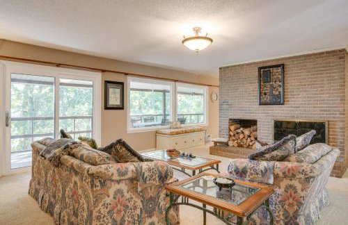 Waterfront Lake Hartwell Home Less Than 1 Mi to Marina! - Foto 2