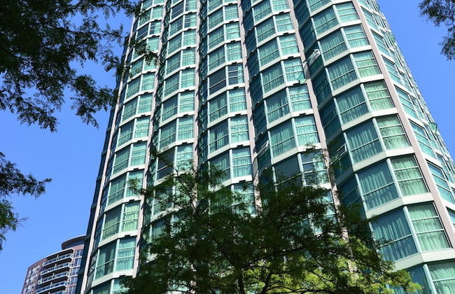 Rosedale Condominiums - Foto 1