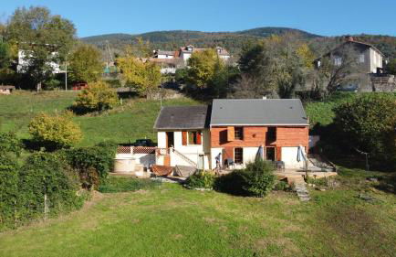 Maison avec vue, grand terrain clos, bain nordique privé toute l'année, animaux acceptés - Foto 4