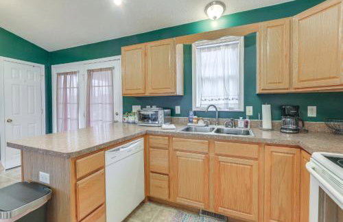 Charming Shenandoah Retreat with Deck! - Foto 12