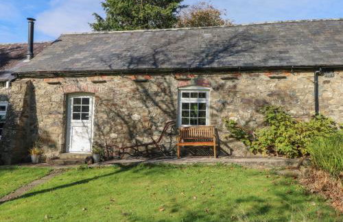 Granary Cottage - Photo 1