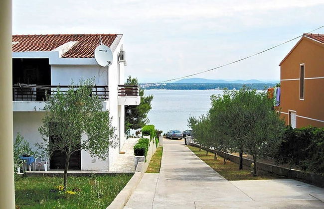 Apartment Serene Step From The Sea, Sleeps 5 - Foto 13