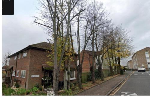 1 Bed House Sleeps 2 -Free Parking -Tv - Foto 8