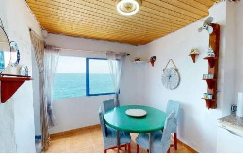 La casa con terraza privada sobre el mar - Foto 17