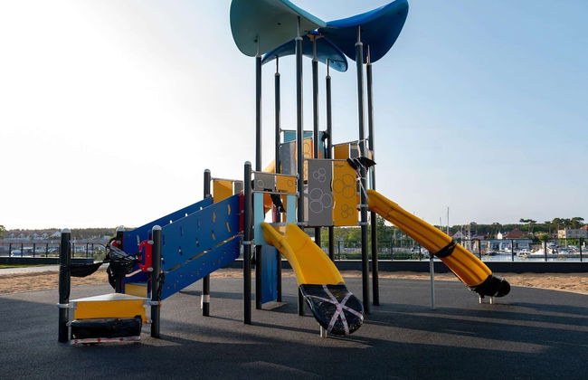 Apartment Overlooking the River, Sauna, Dziwnow - Photo 51