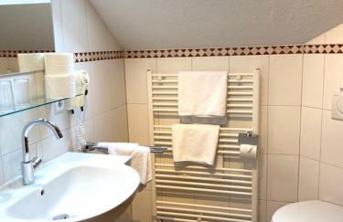 Landhaus Laugele Ferienwohnungen - Foto 77