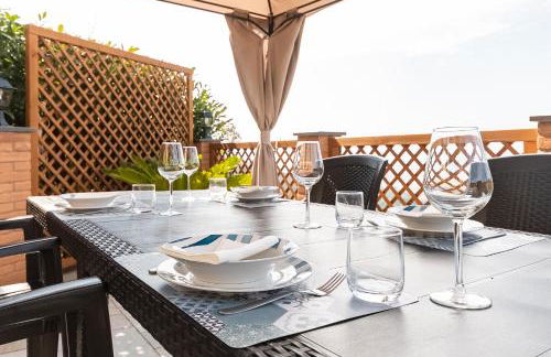 La Roccia Fiorita Appartamento con giardino e Jacuzzi - Foto 23