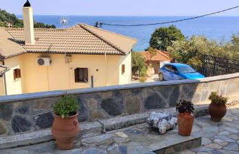 Tsonos Apartments - Photo 8