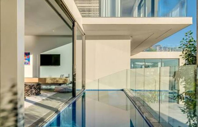 Unique Camps Bay Apartment w Private Pool Coral Sea - Foto 20