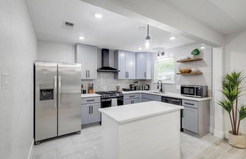 Relaxing Texas Retreat 4BR w Pool & Dream Kitchen - Foto 5