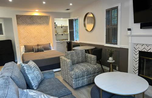 Newly Renovated Loft Villa at Norwich Spa with amenities, 3 minutes to Mohegan - Foto 13